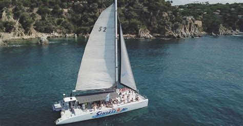 cruising lloret|Lloret de Mar: Sunset Catamaran Cruise with DJ and。